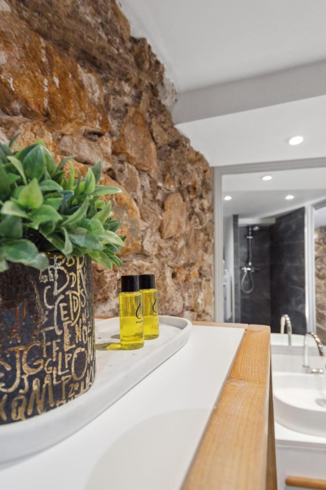 La Confidentielle - Balneo - Sauna - Hypercentre - Ac Apartment Cannes
