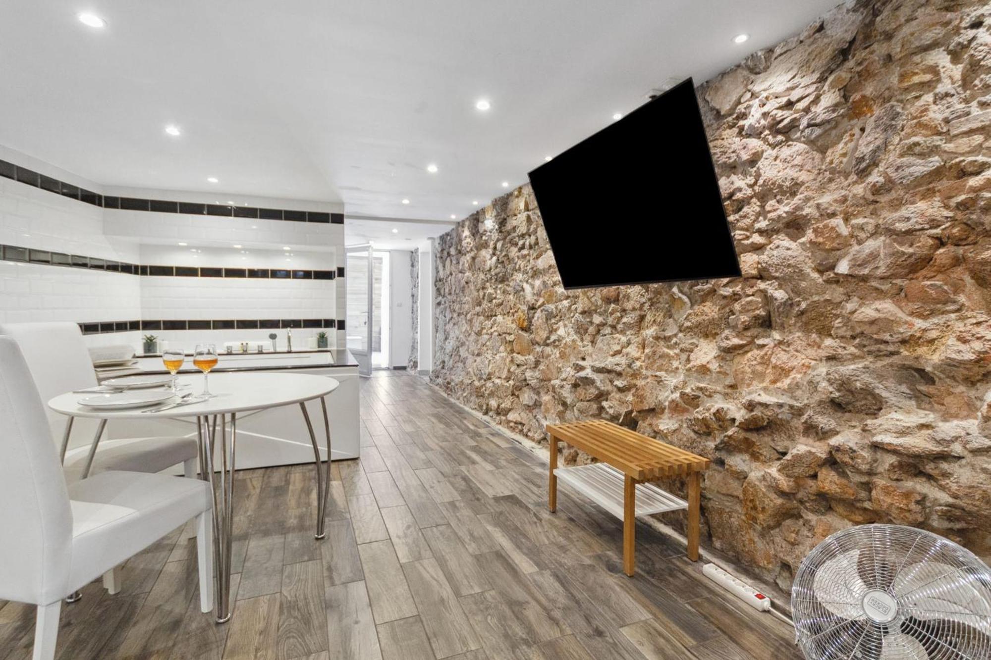 La Confidentielle - Balneo - Sauna - Hypercentre - Ac