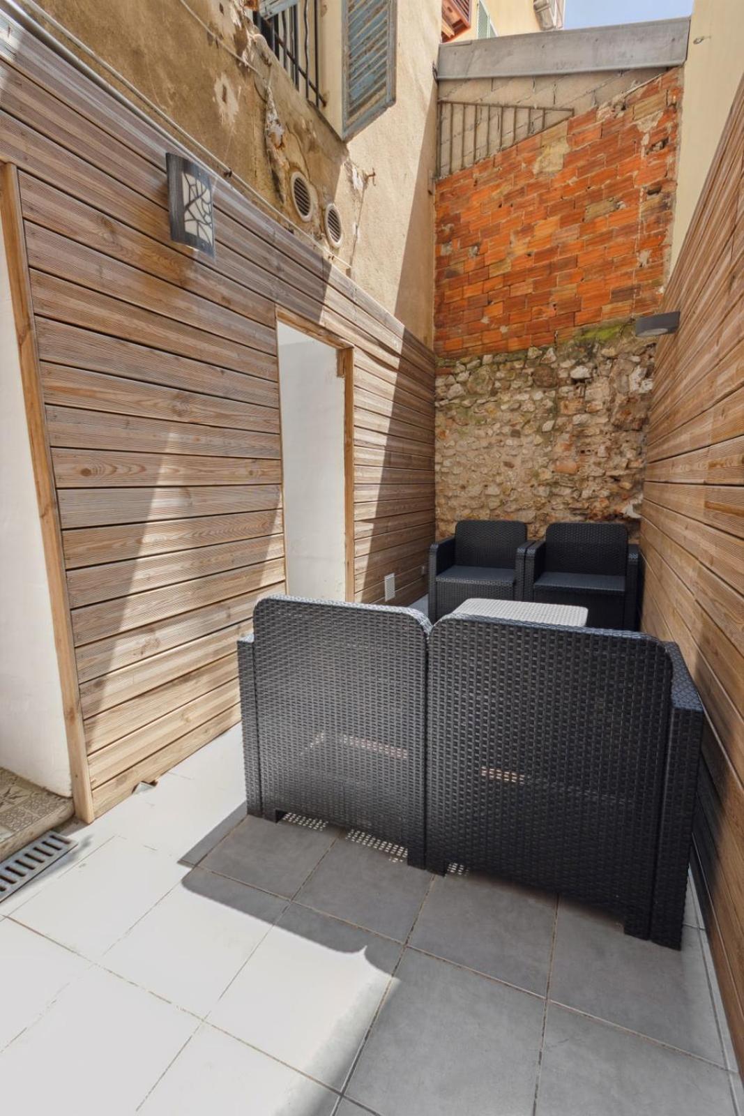 La Confidentielle - Balneo - Sauna - Hypercentre - Ac Cannes